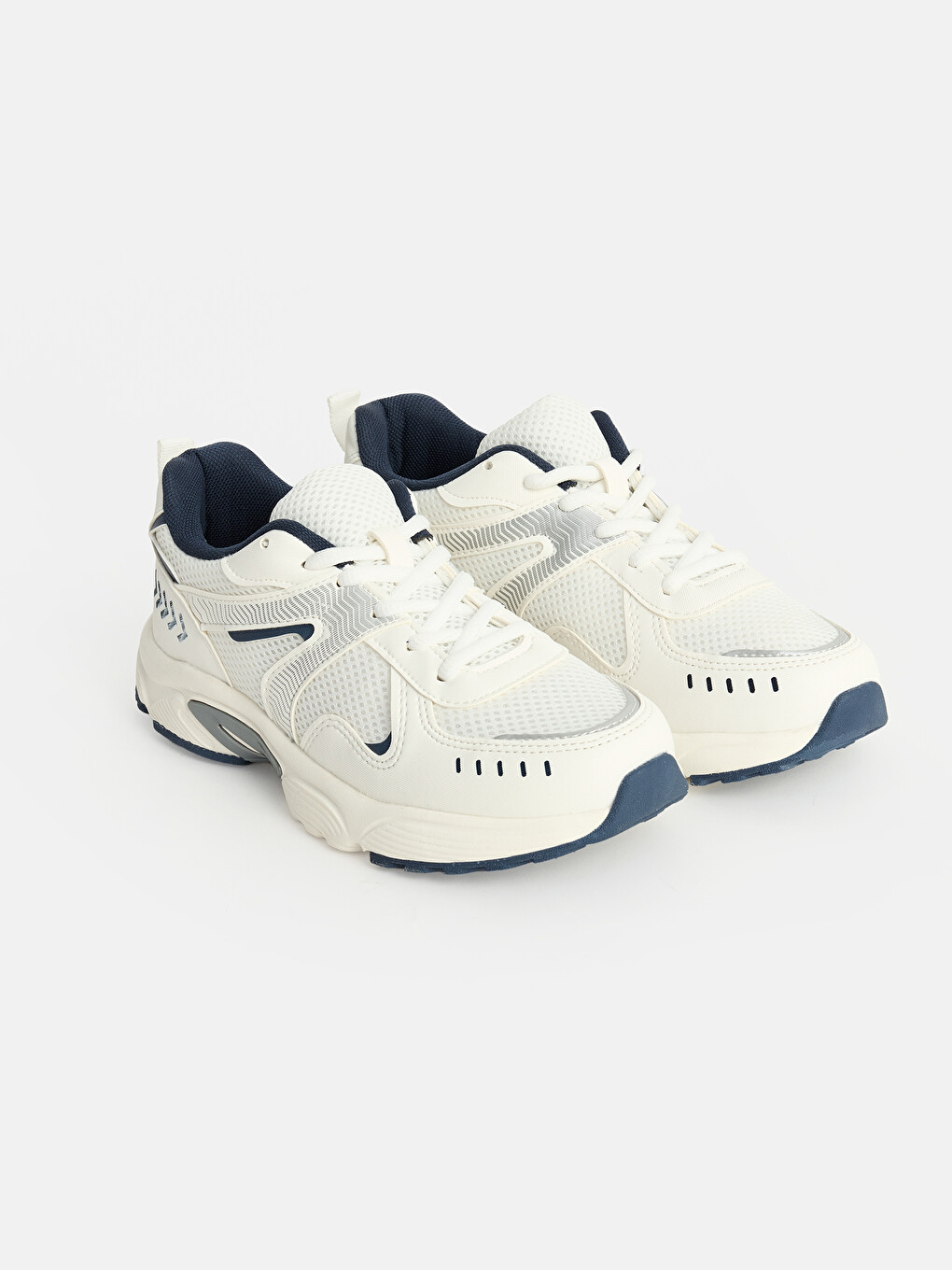 Beyaz Fileli Kadın Sneaker