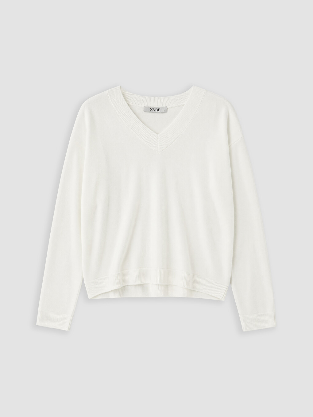 Woman White Sweater-4