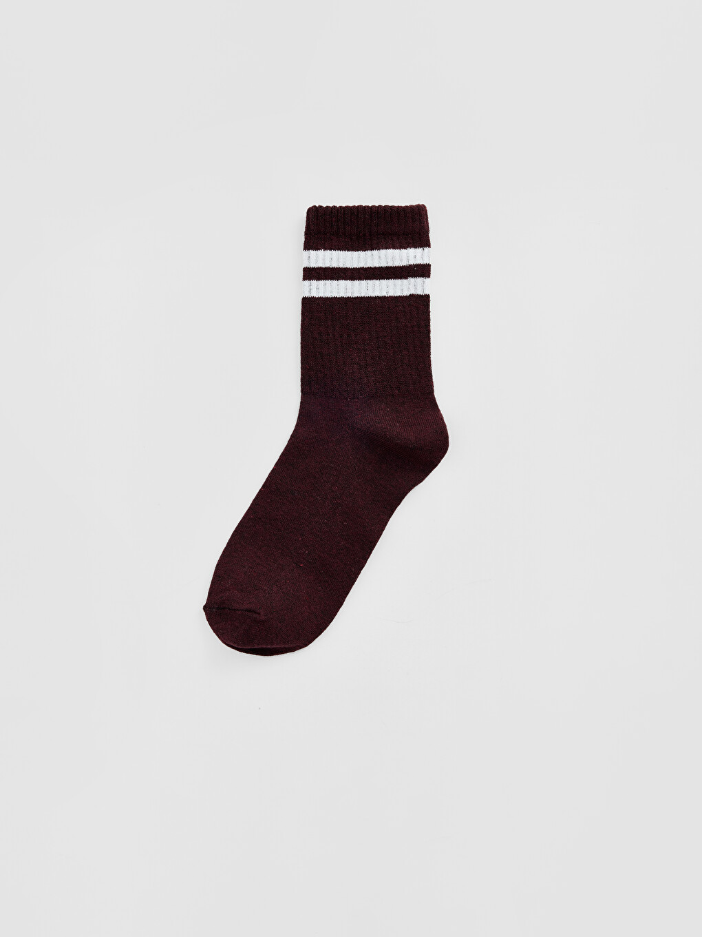 Woman Bordeaux Ankle Socks-1
