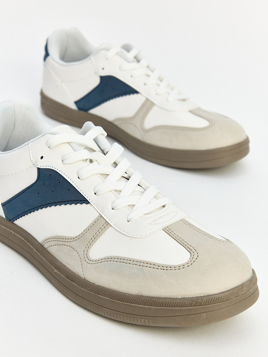 Beyaz Bağcıklı Suni Deri Erkek Sneaker-2
