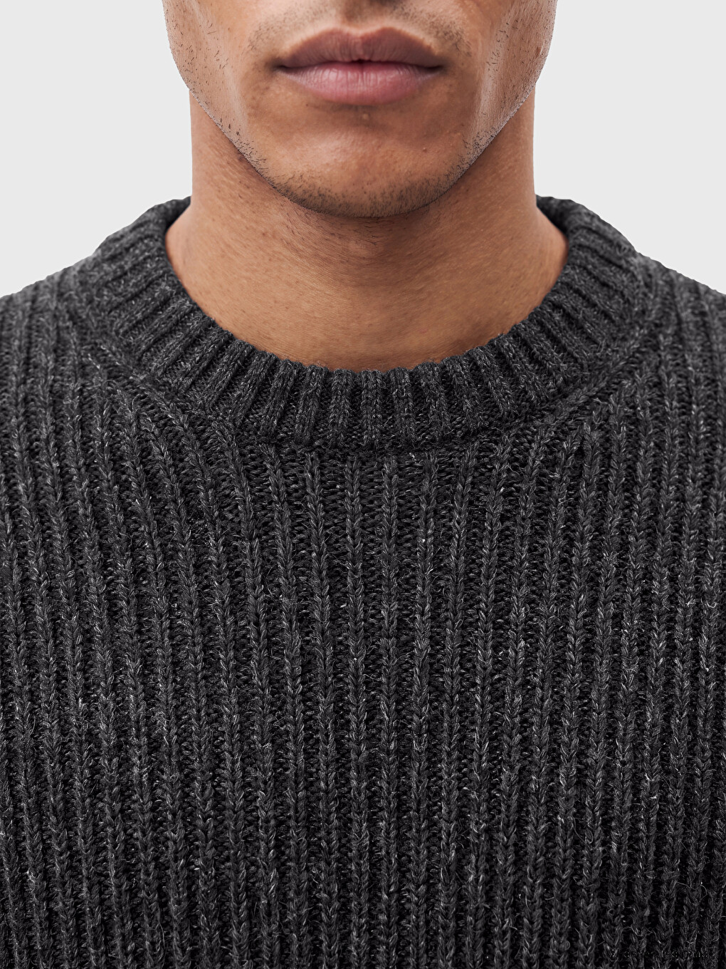 Crew Neck Men's Knitwear Sweater-2