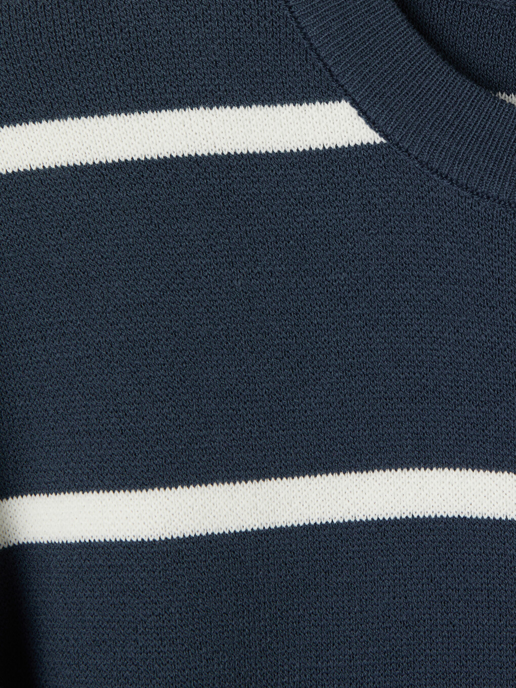 Crew Neck Striped Men's Knitwear Sweater-5