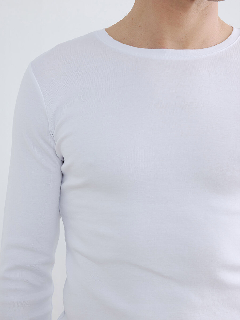 Beyaz Bisiklet Yaka Ribana Erkek Tişört-2