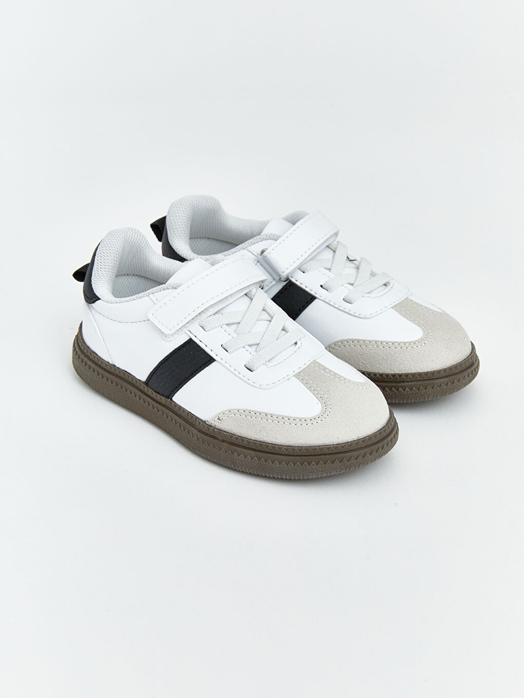 Ekru Deri Görünümlü Kız Çocuk Spor Ayakkabı