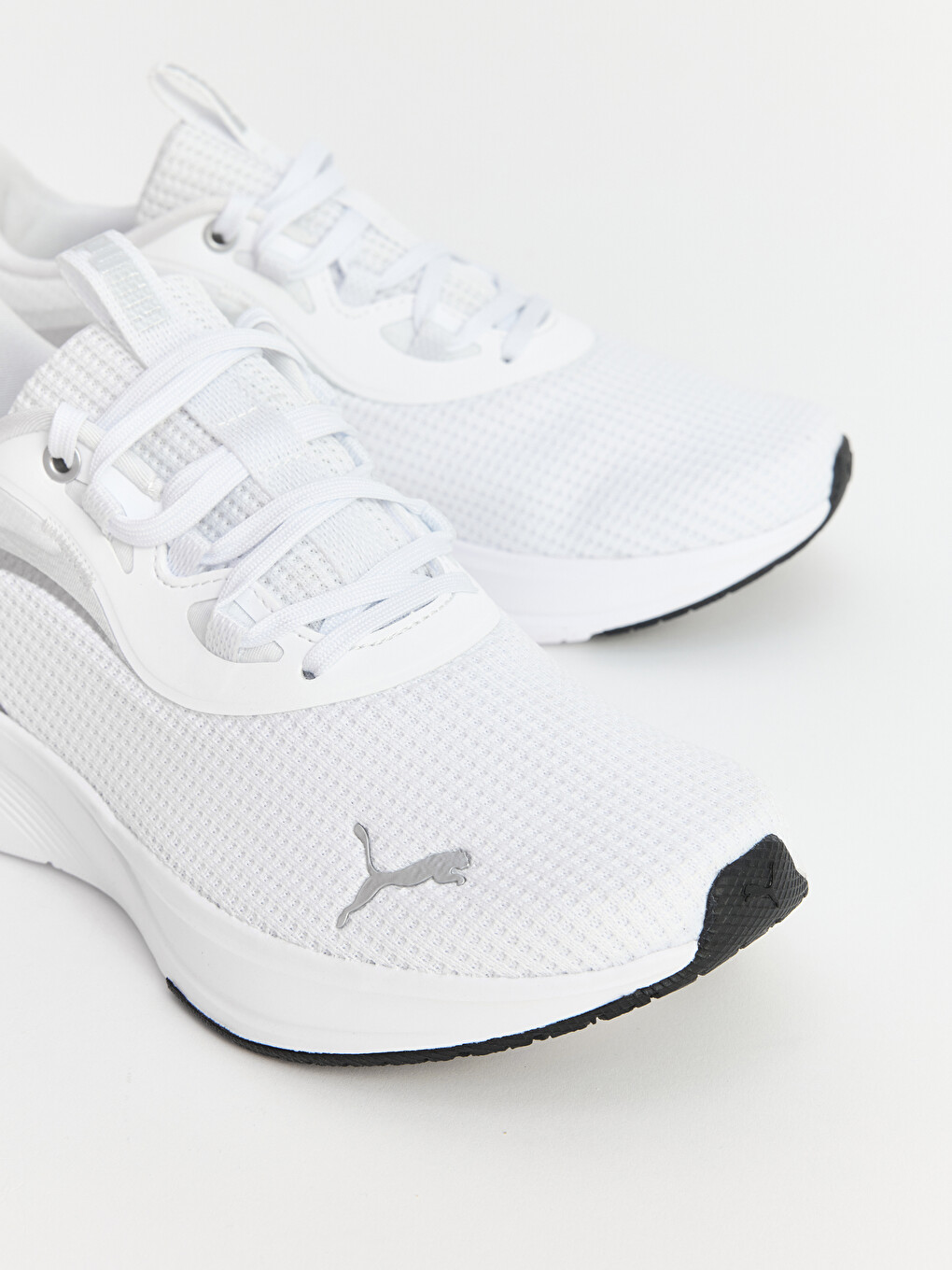 Beyaz Softride Kadın Spor Ayakkabı-1