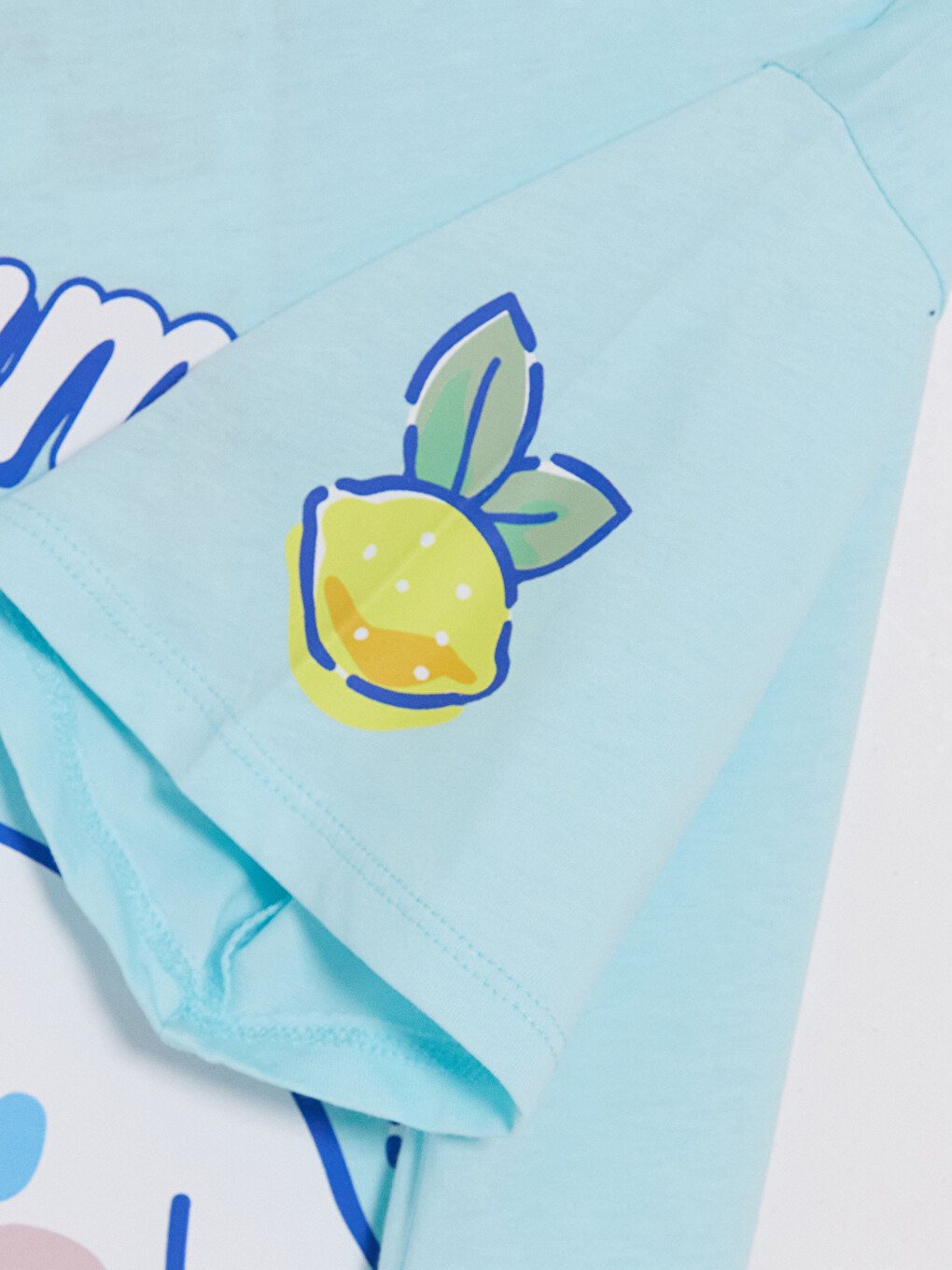 Yeşil Bisiklet Yaka Cinnamoroll Baskılı Kız Çocuk Tişört-1