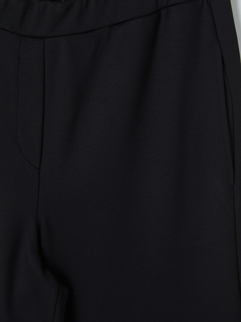 Siyah Beli Lastikli Geniş Paça Kadın Pantolon-1
