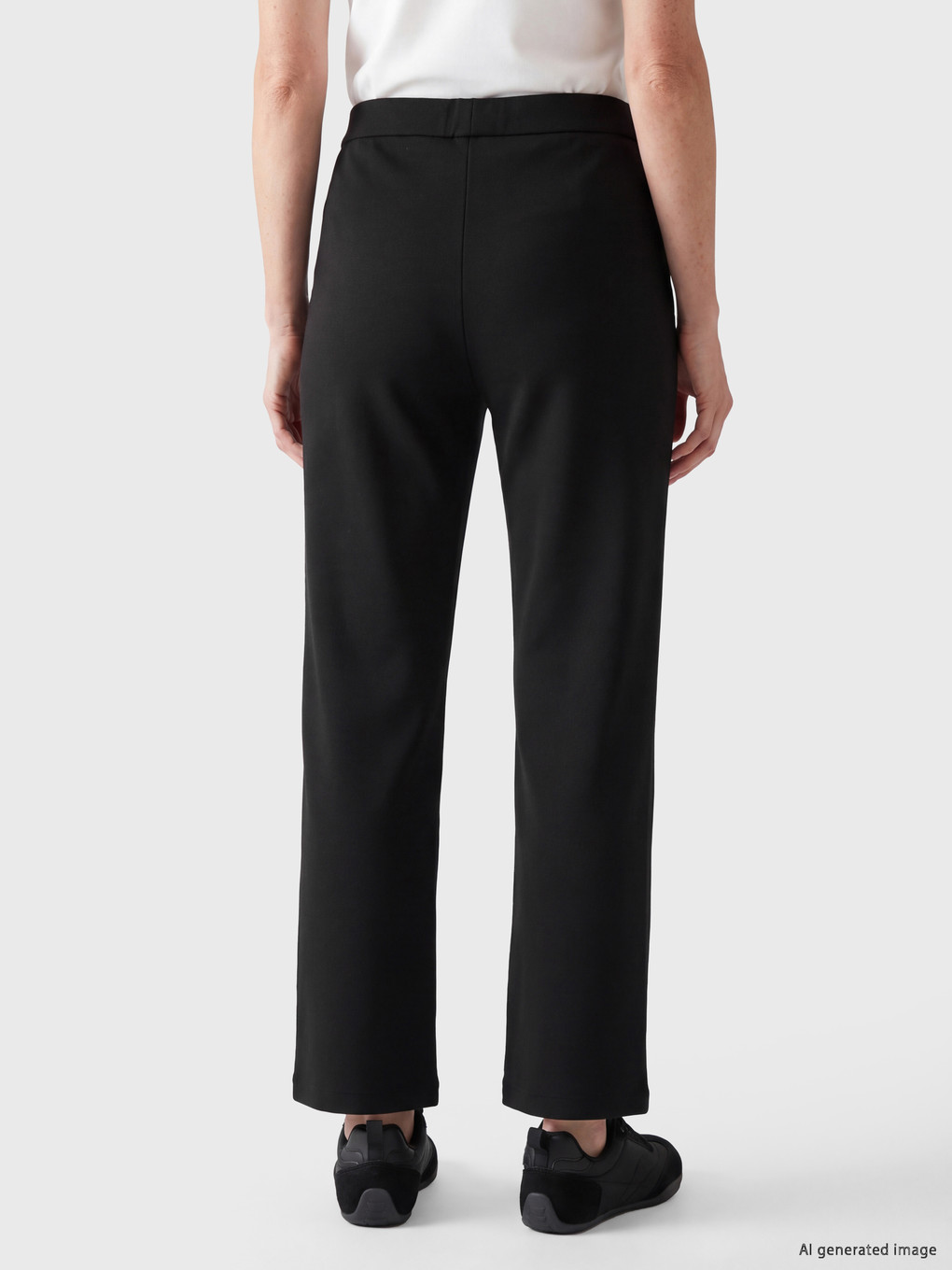 Siyah Beli Lastikli Şerit Detaylı Kadın Pantolon-3