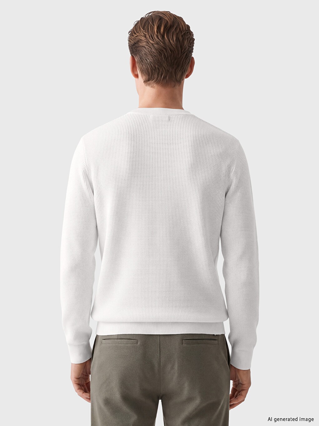 Beyaz Bisiklet Yaka Erkek Sweatshirt-3