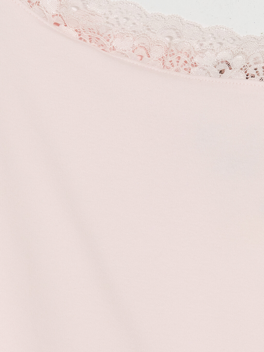 Pembe Kayık Yaka Dantel Detaylı Bluz-5