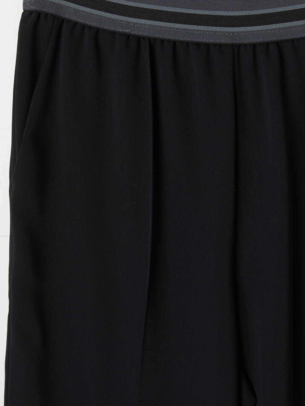 Siyah Beli Lastikli Geniş Paça Kadın Pantolon-6