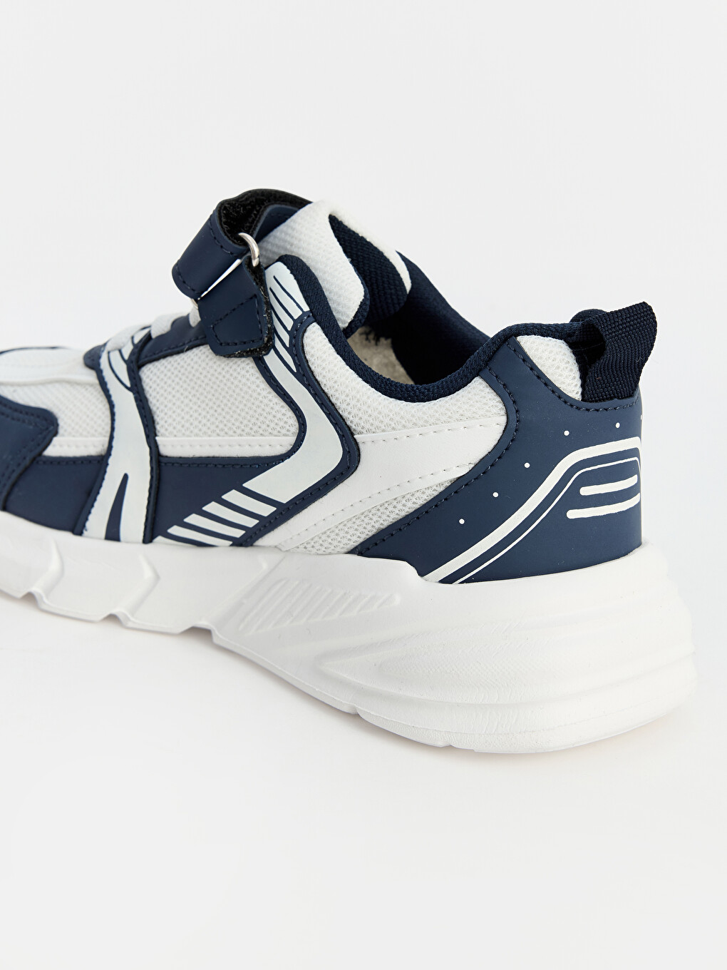 Hook-and-loop Mesh Boys' Sneakers-2