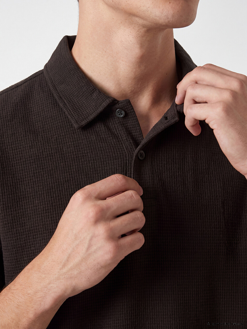 Polo Collar Textured Men's T-shirt-2