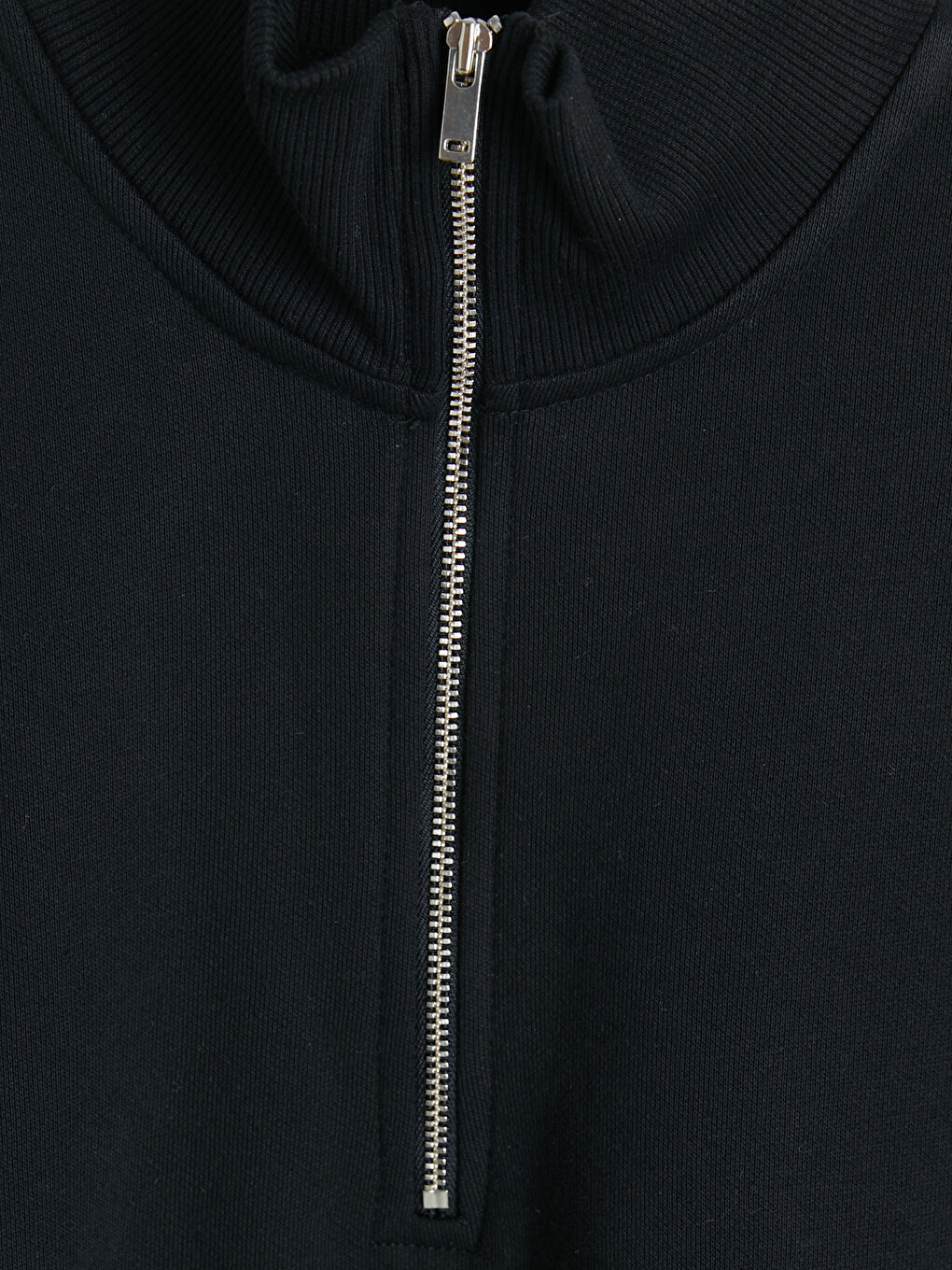 Siyah Dik Yaka Kadın Kalın Sweatshirt-2