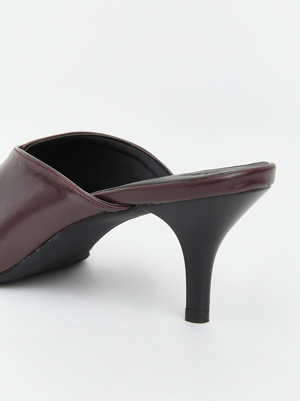 Bordo Deri Görünümlü Kadın Topuklu Ayakkabı-4