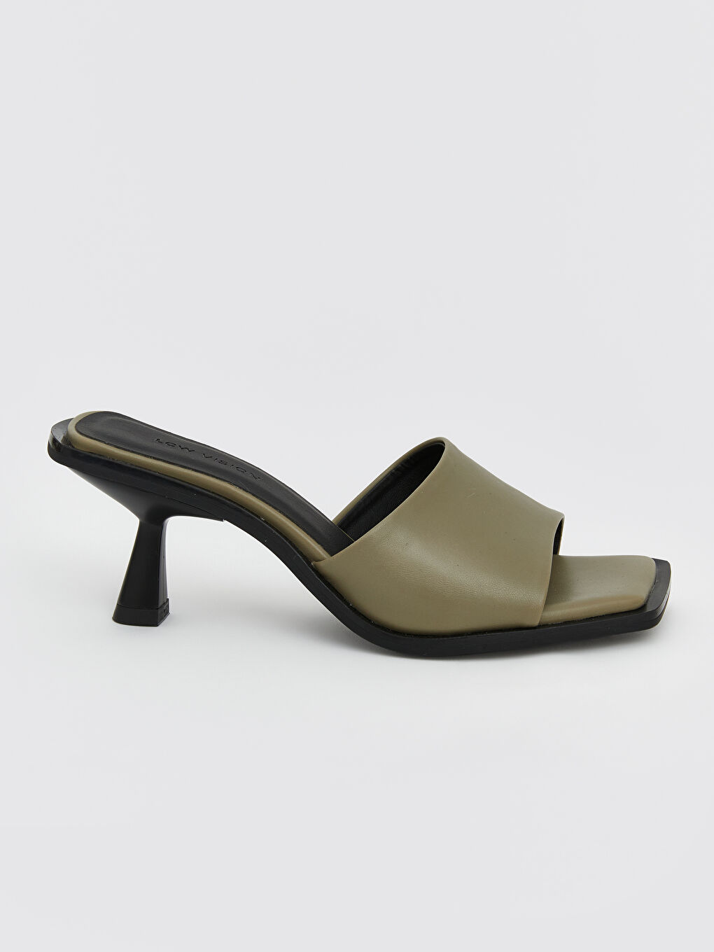 Yeşil Küt Burun Kadın Topuklu Terlik-1