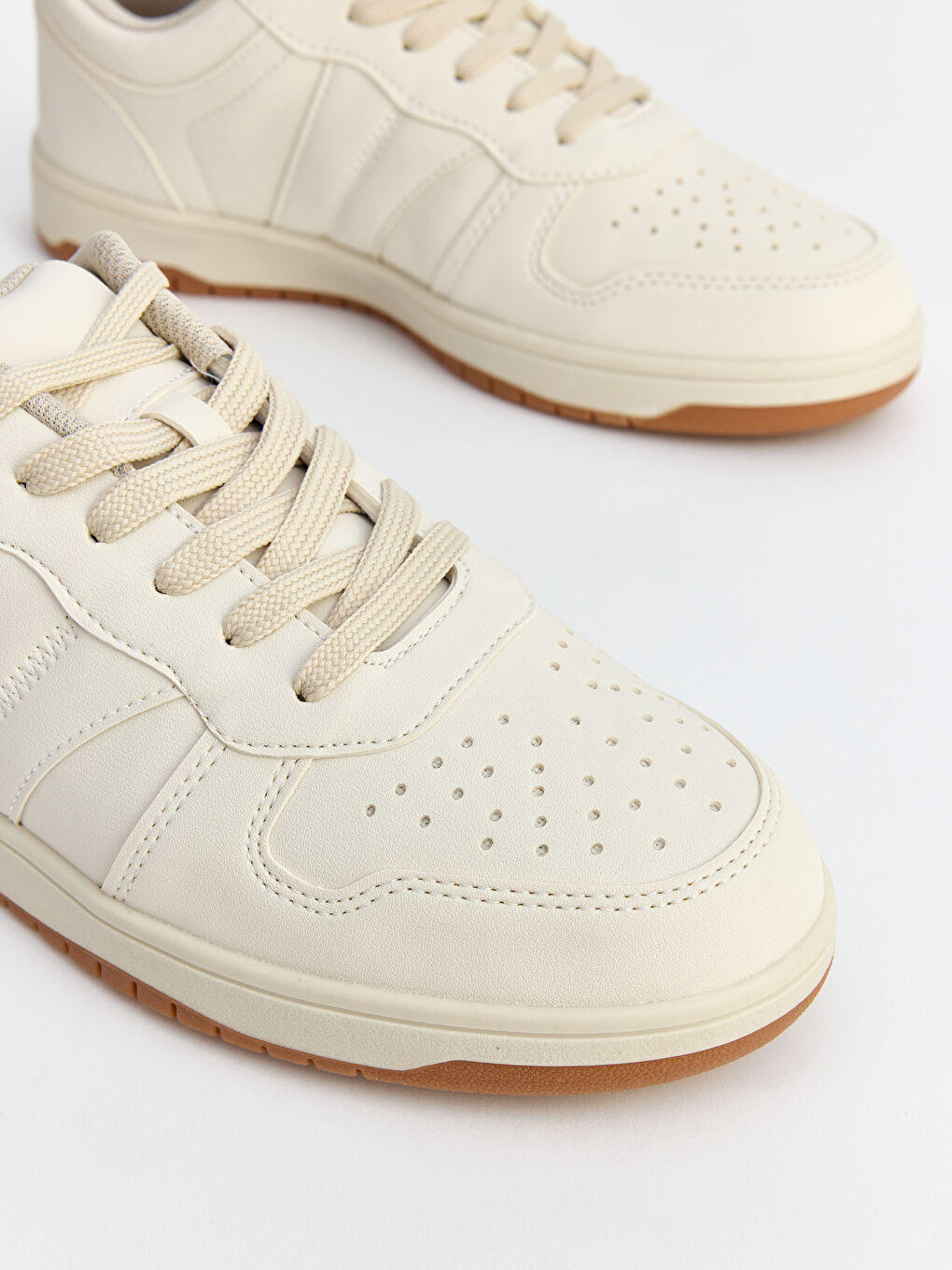 Ekru Deri Görünümlü Erkek Spor Ayakkabı-2