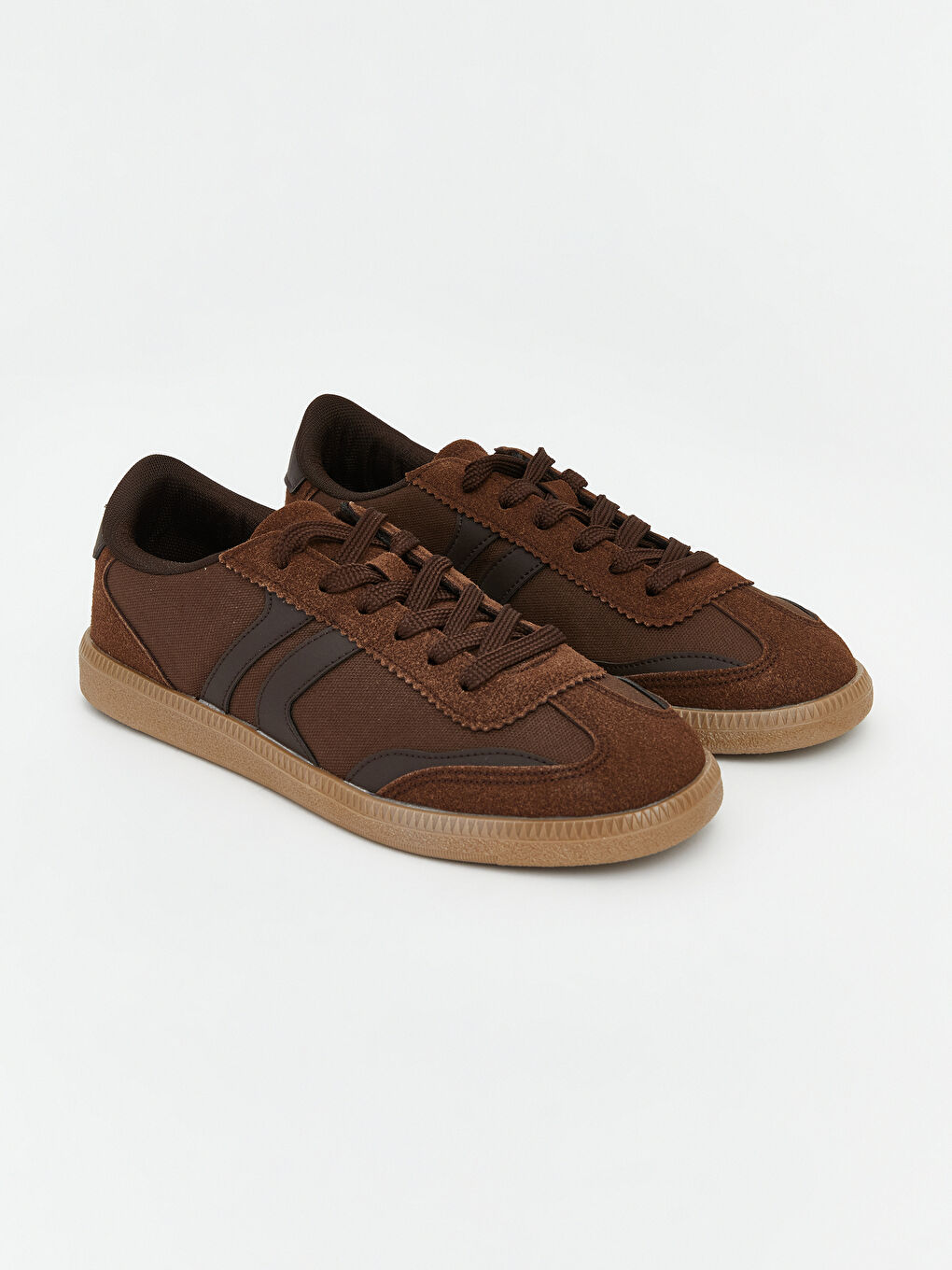 Kahverengi Süet Görünümlü Kadın Spor Ayakkabı