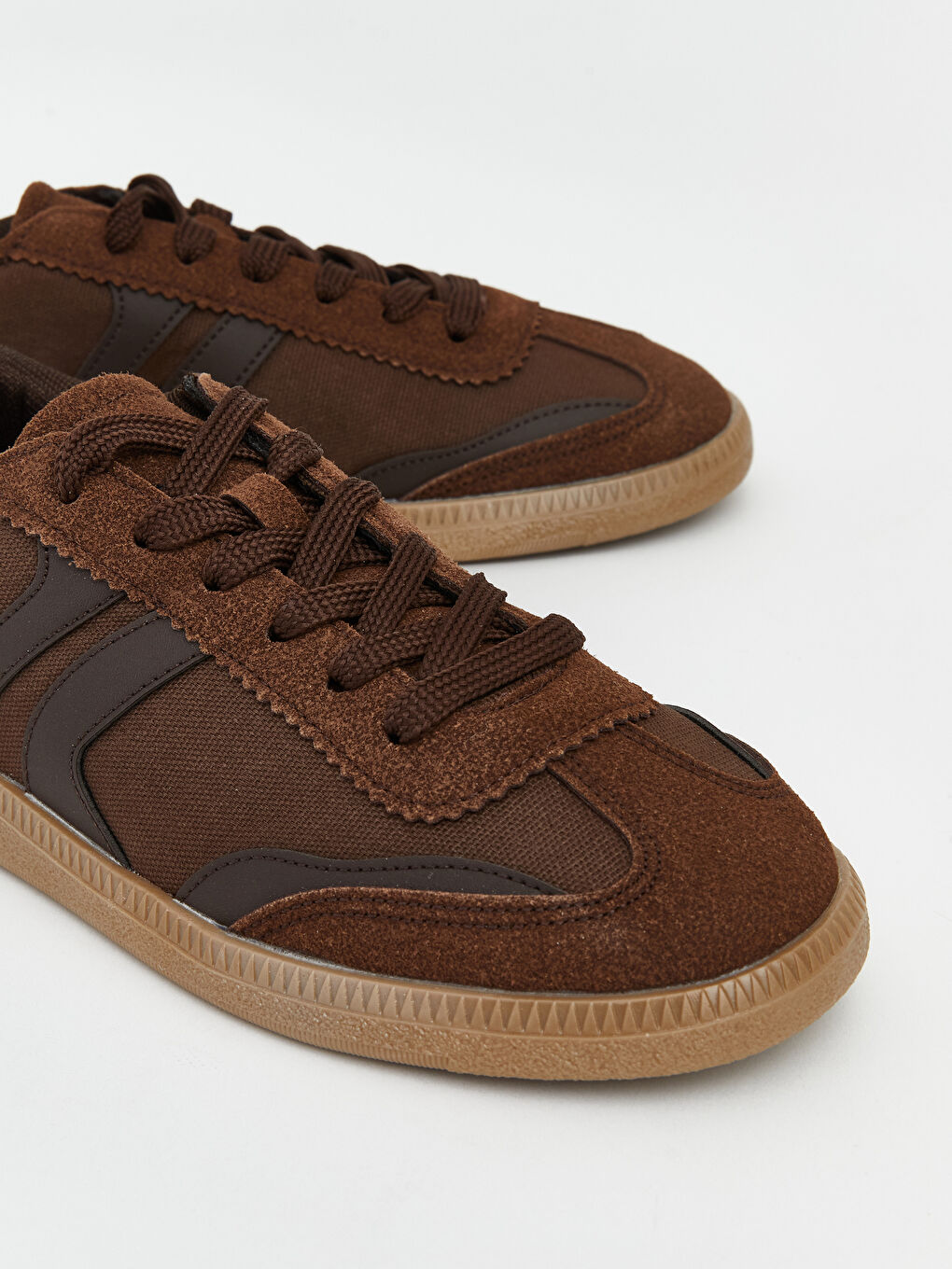 Kahverengi Süet Görünümlü Kadın Spor Ayakkabı-2