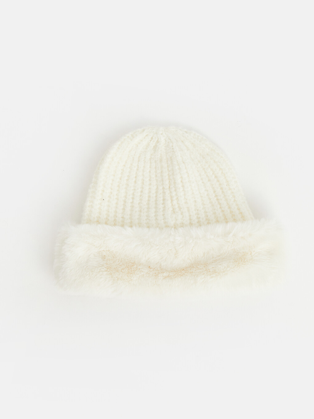 Plush Detailed Girls' Beanie
