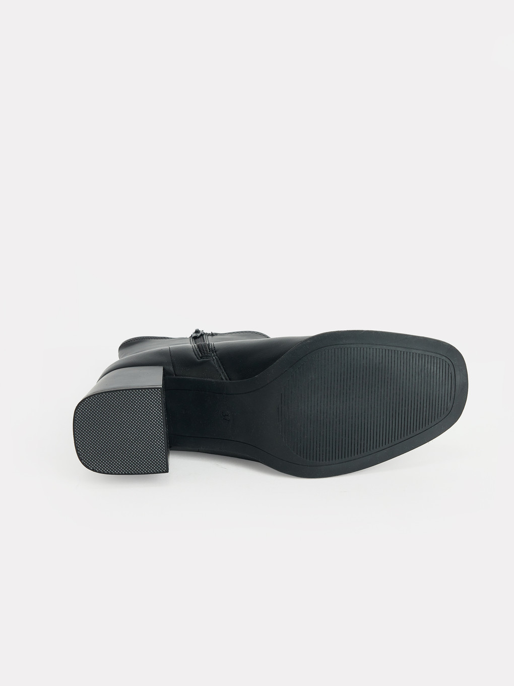 Woman Black Boots-3