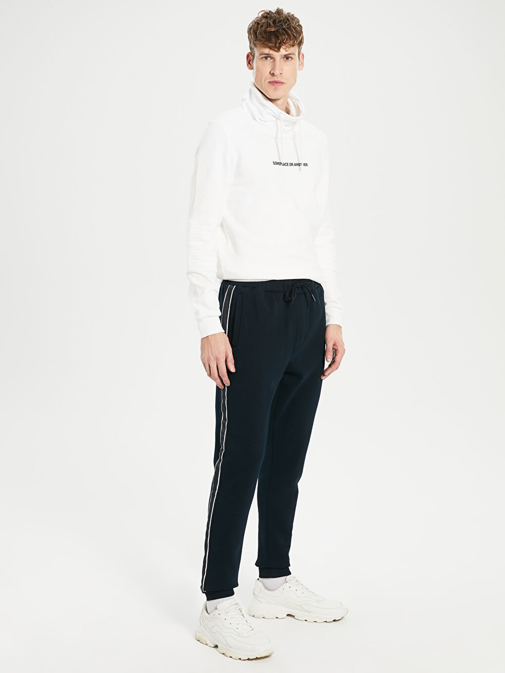 Siyah Slim Fit Jogger Eşofman Altı-1