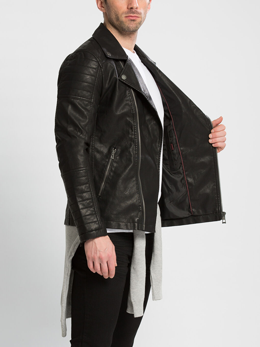 Yeni Siyah Deri Görünümlü Mont-1