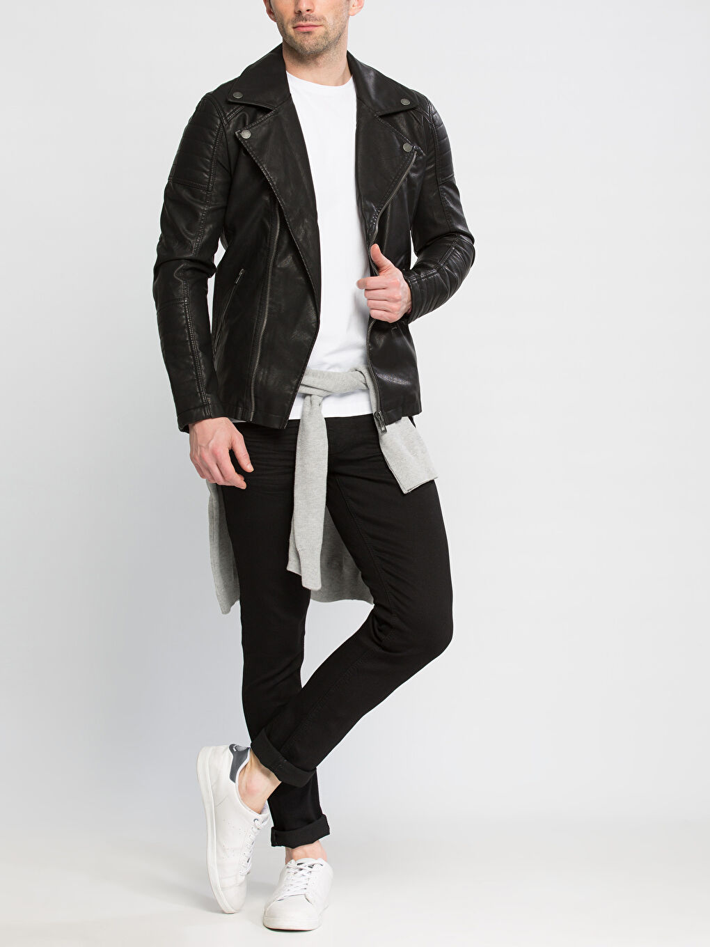 Yeni Siyah Deri Görünümlü Mont-3