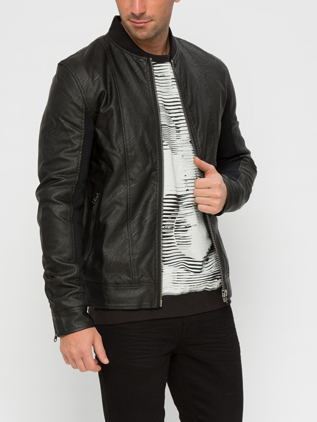 Yeni Siyah Deri Görünümlü Mont-1