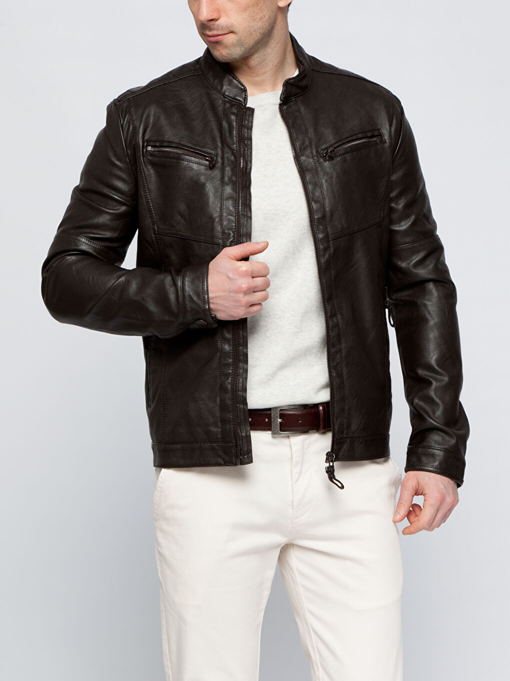 Kahverengi Deri Görünümlü Mont