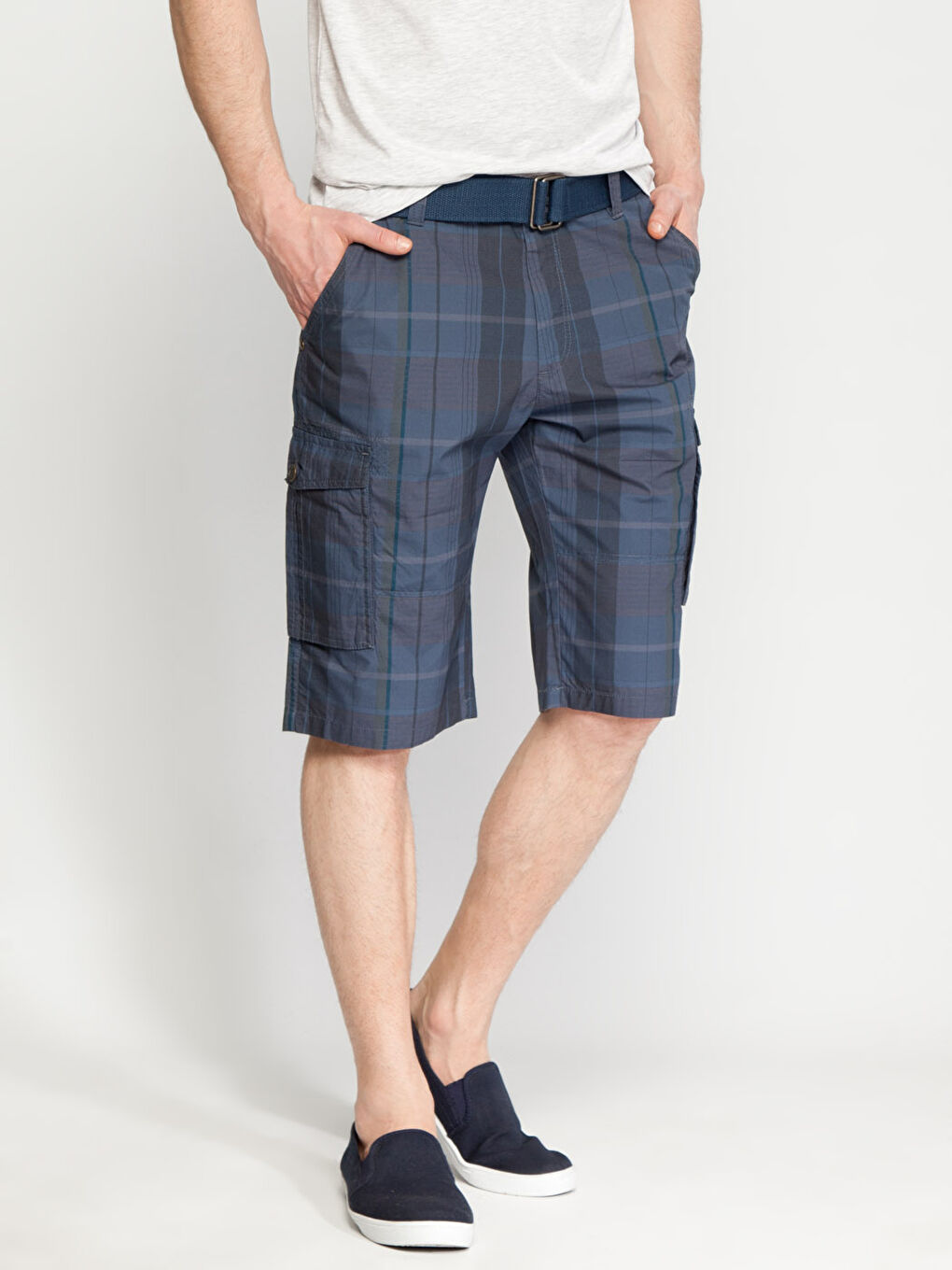 Mavi Ekose Kargo Şort