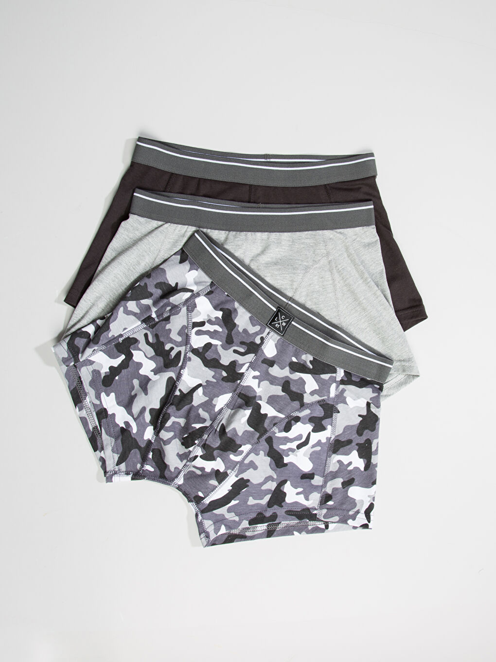 Pembe-Lila-Beyaz Boxer-1