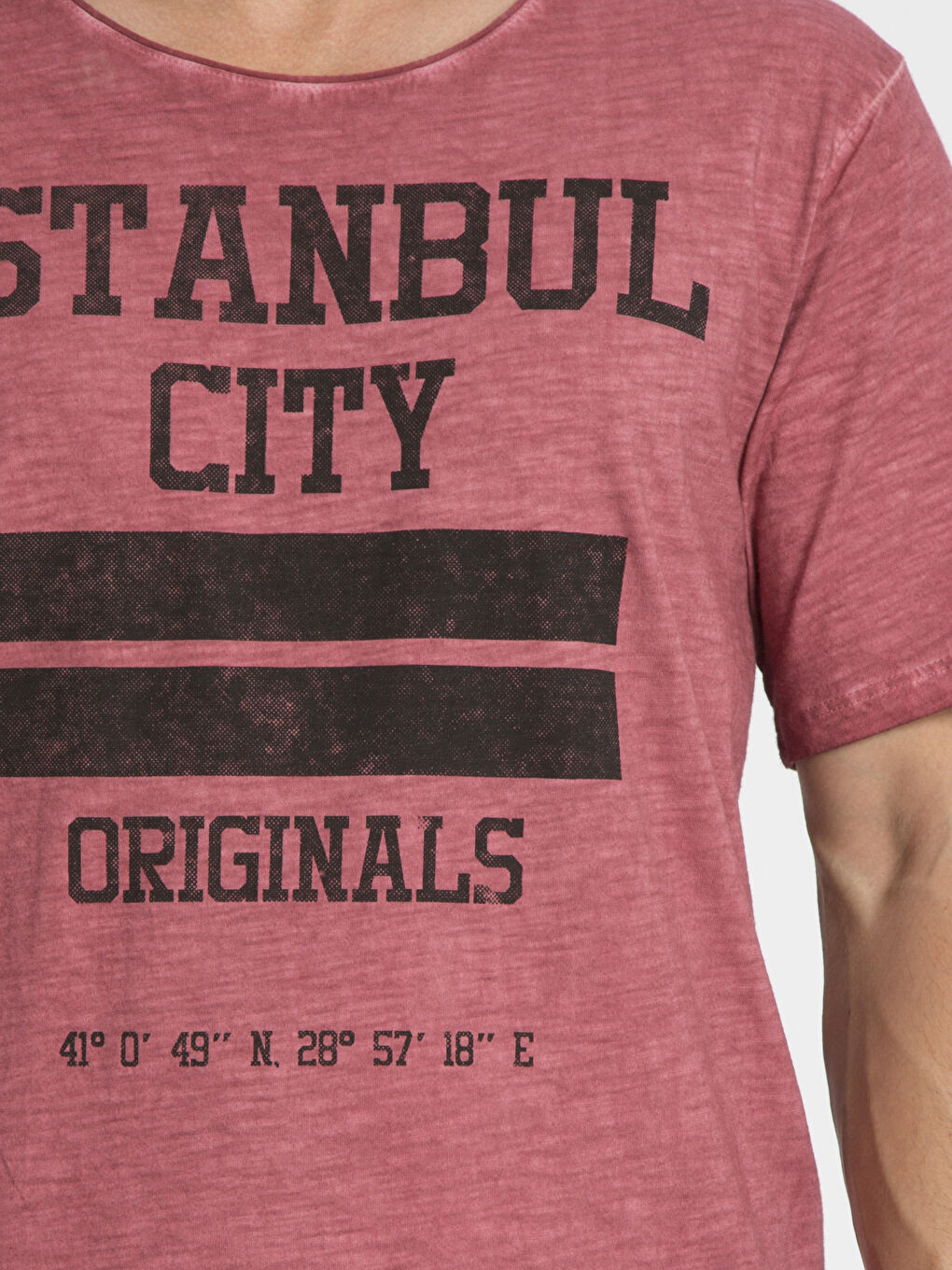 Kırmızı Tişört-3