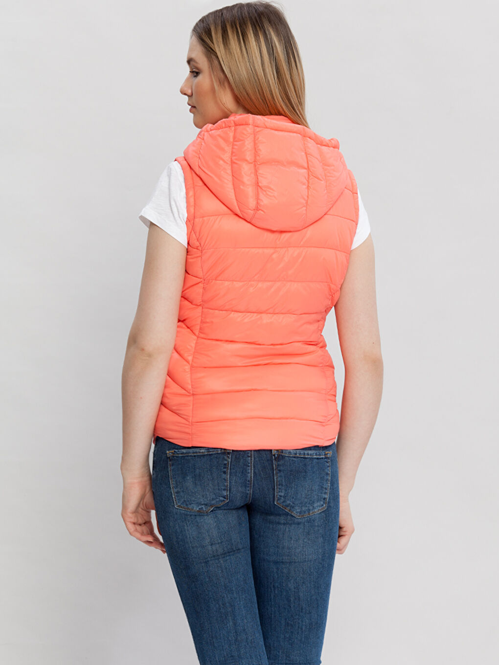 Жена Розово Жилетка-1