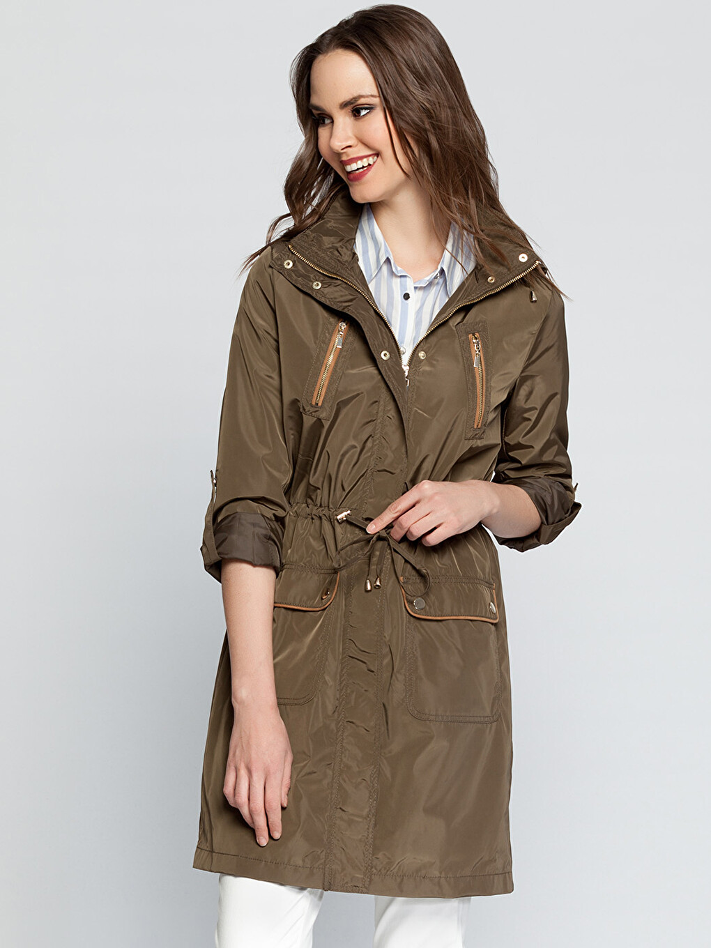 LCW Modest Haki Kadın Kapüşonlu Düz Mont - 6Y0970Z8-BGF | LCW