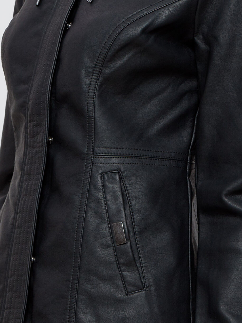 Yeni Siyah Deri Görünümlü Mont-4