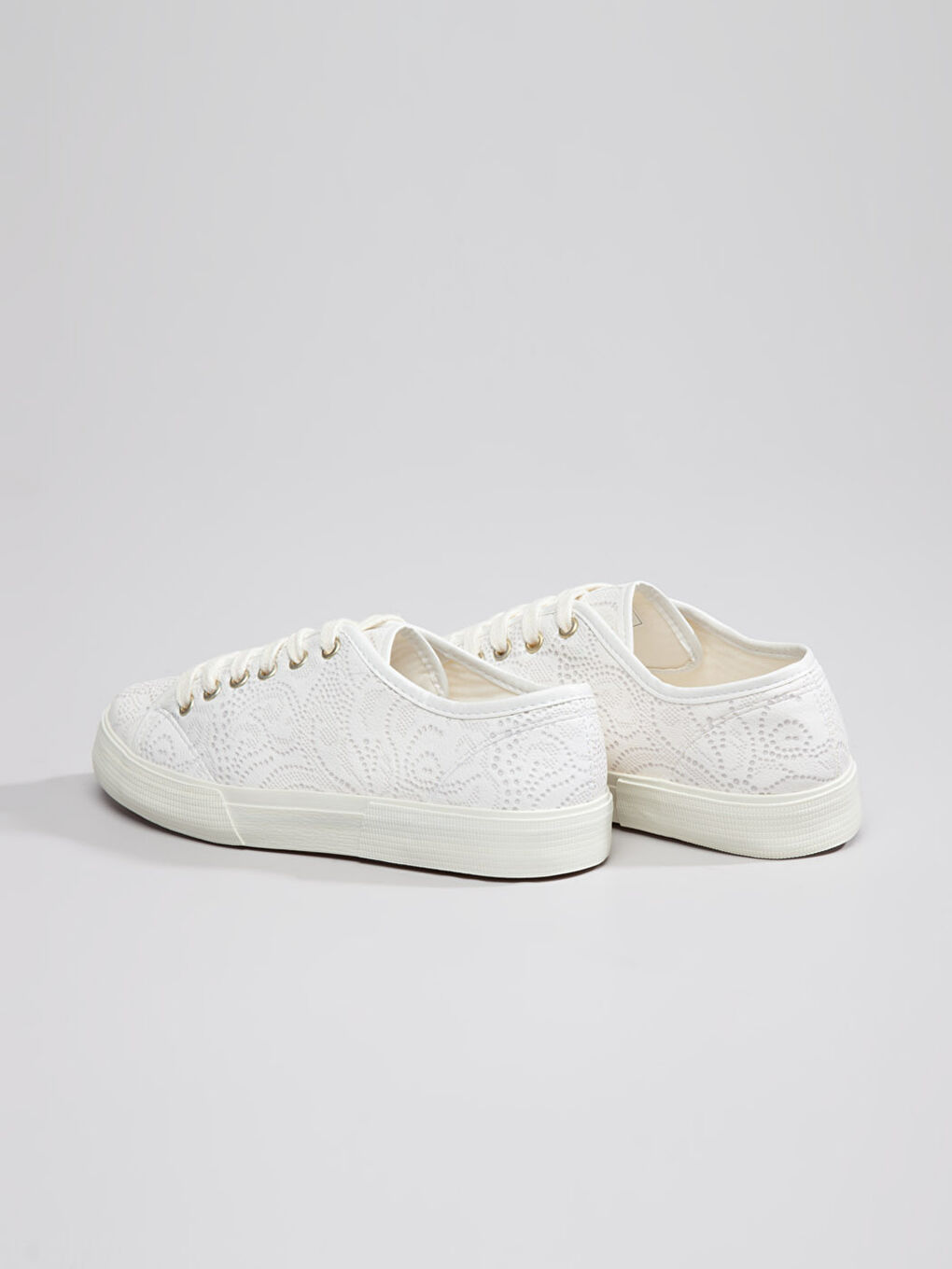 Beyaz Sneaker-2