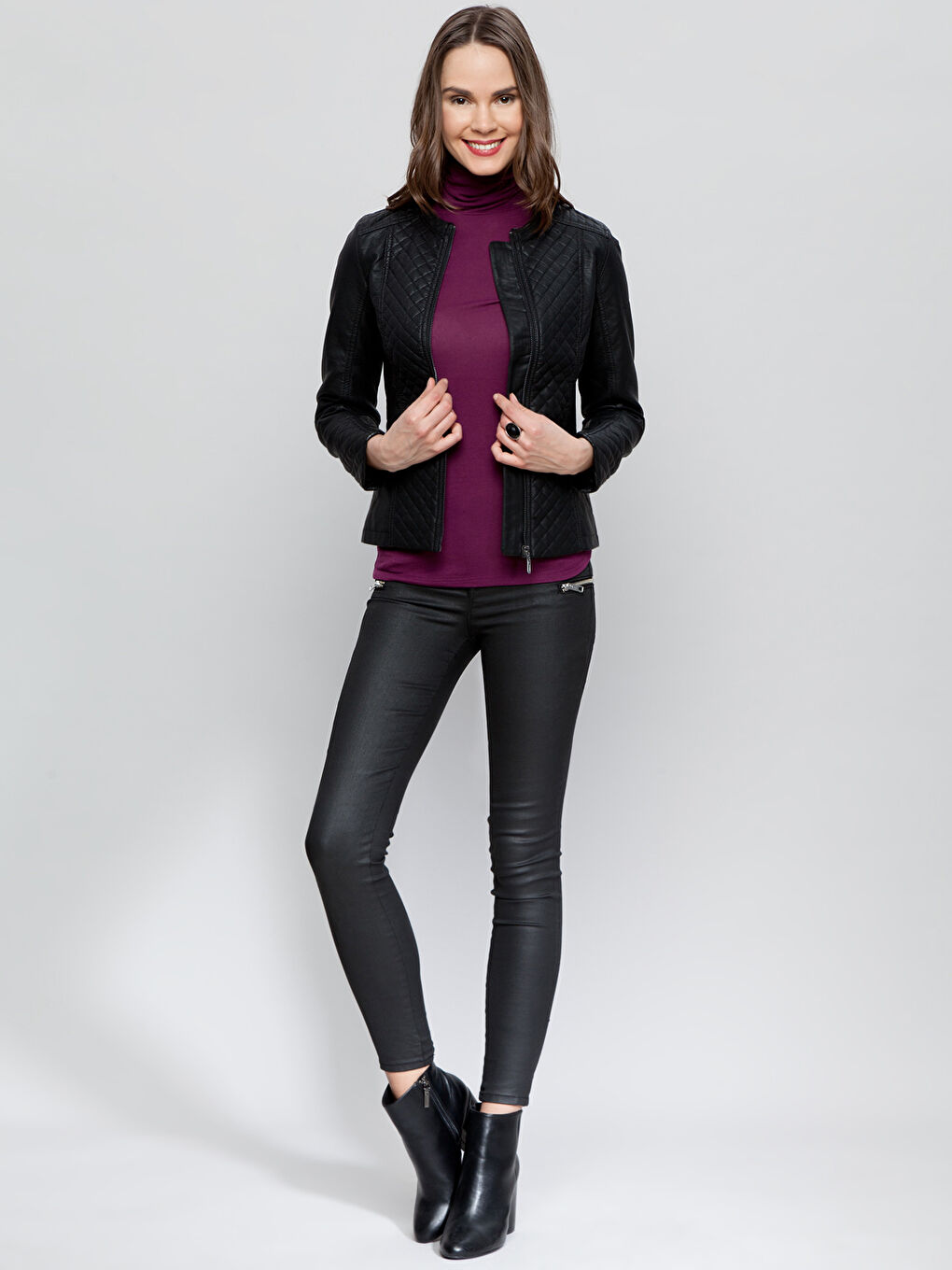 Yeni Siyah Deri Görünümlü Mont-2