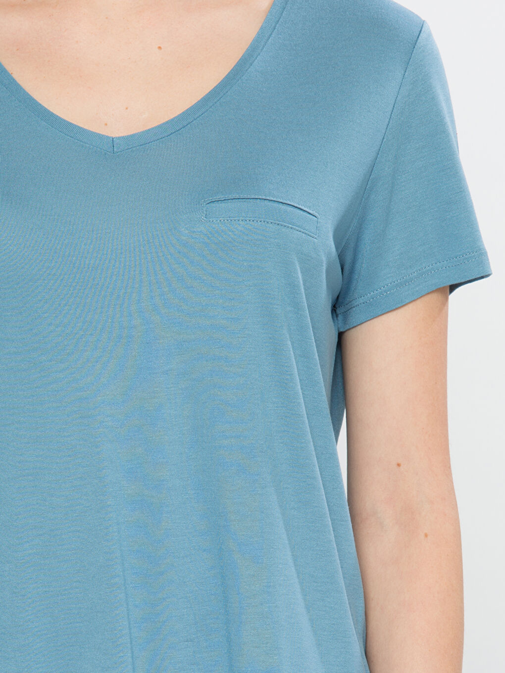 تي شيرت أزرق فاتح نساء-3