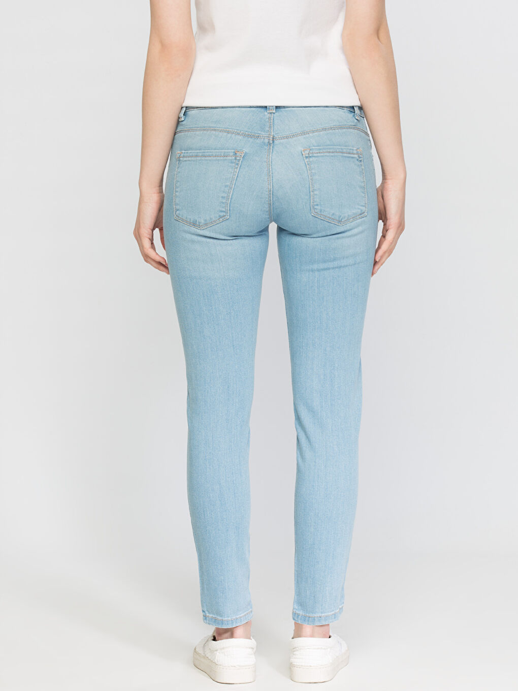 Mercury Skinny Fit Women's Jeans-1