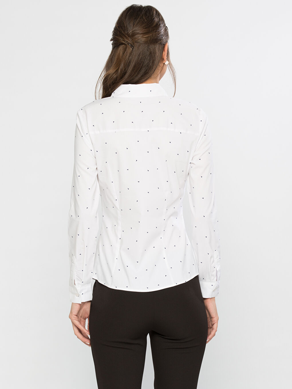 Beyaz Baskılı Gömlek-1