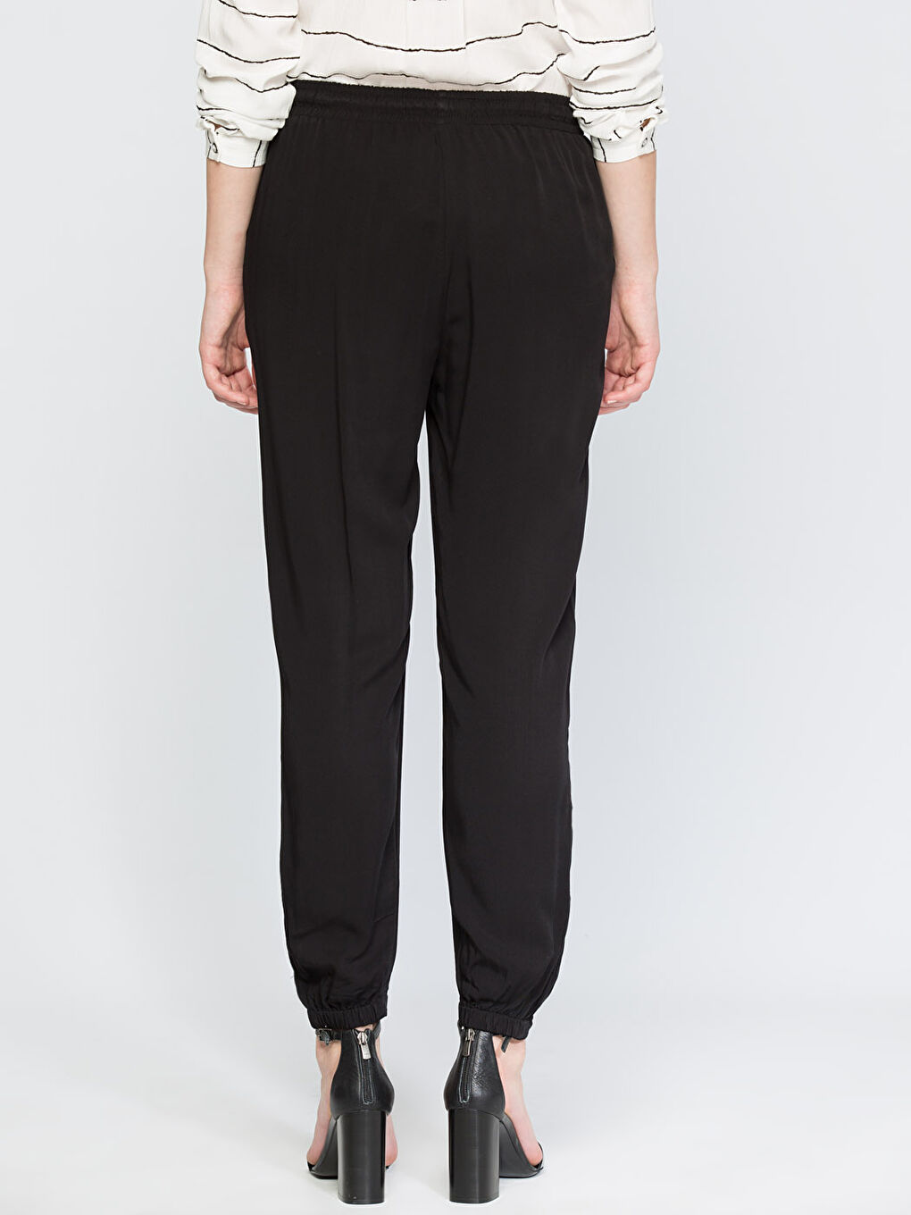 Yeni Siyah Pantolon-1