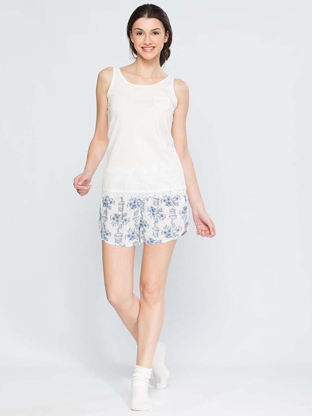 Woman WHITE Pyjama Set