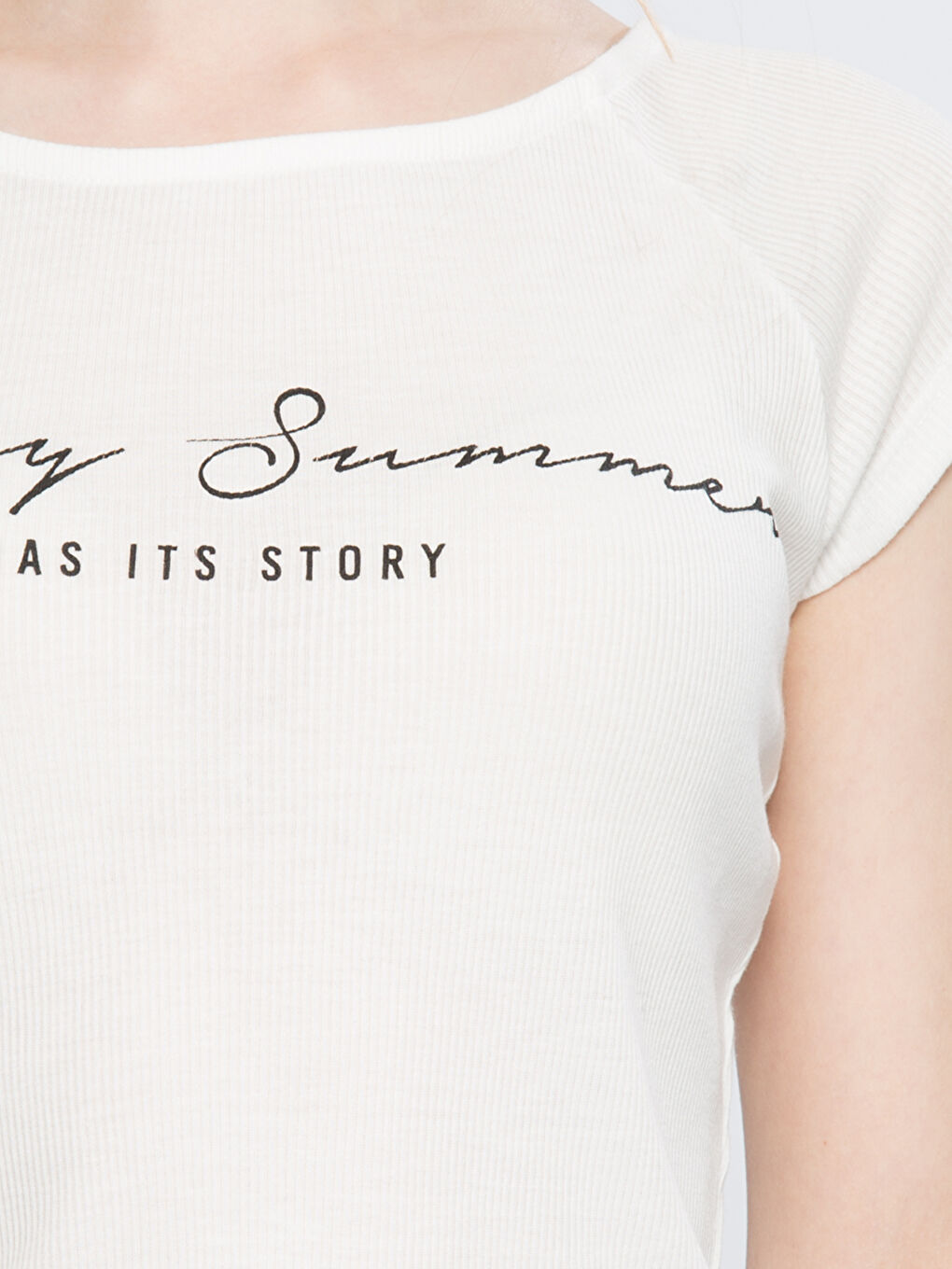 A.Ekru Tişört-3