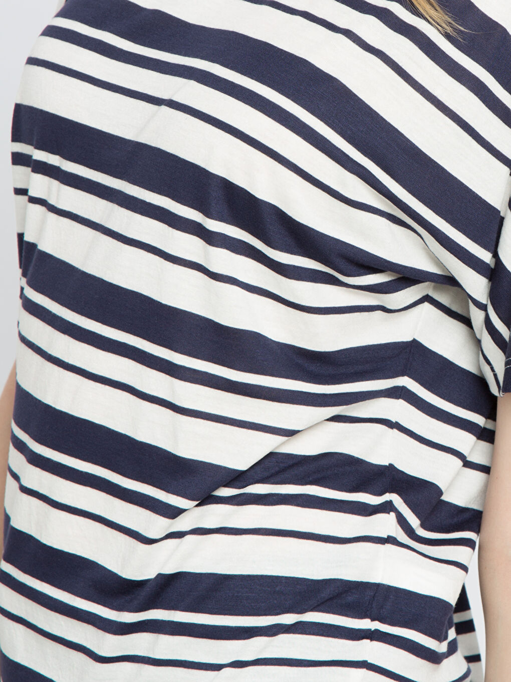 Lacivert Çizgili Tişört-3