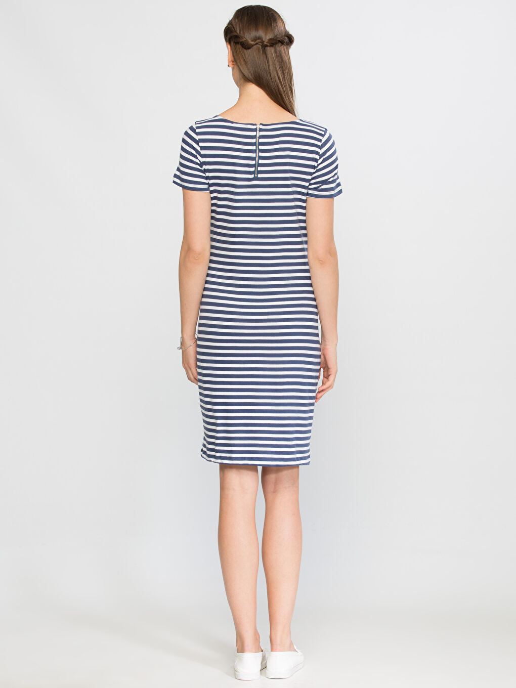 Beyaz-Açık Gri-Koyu Mavi Elbise-1