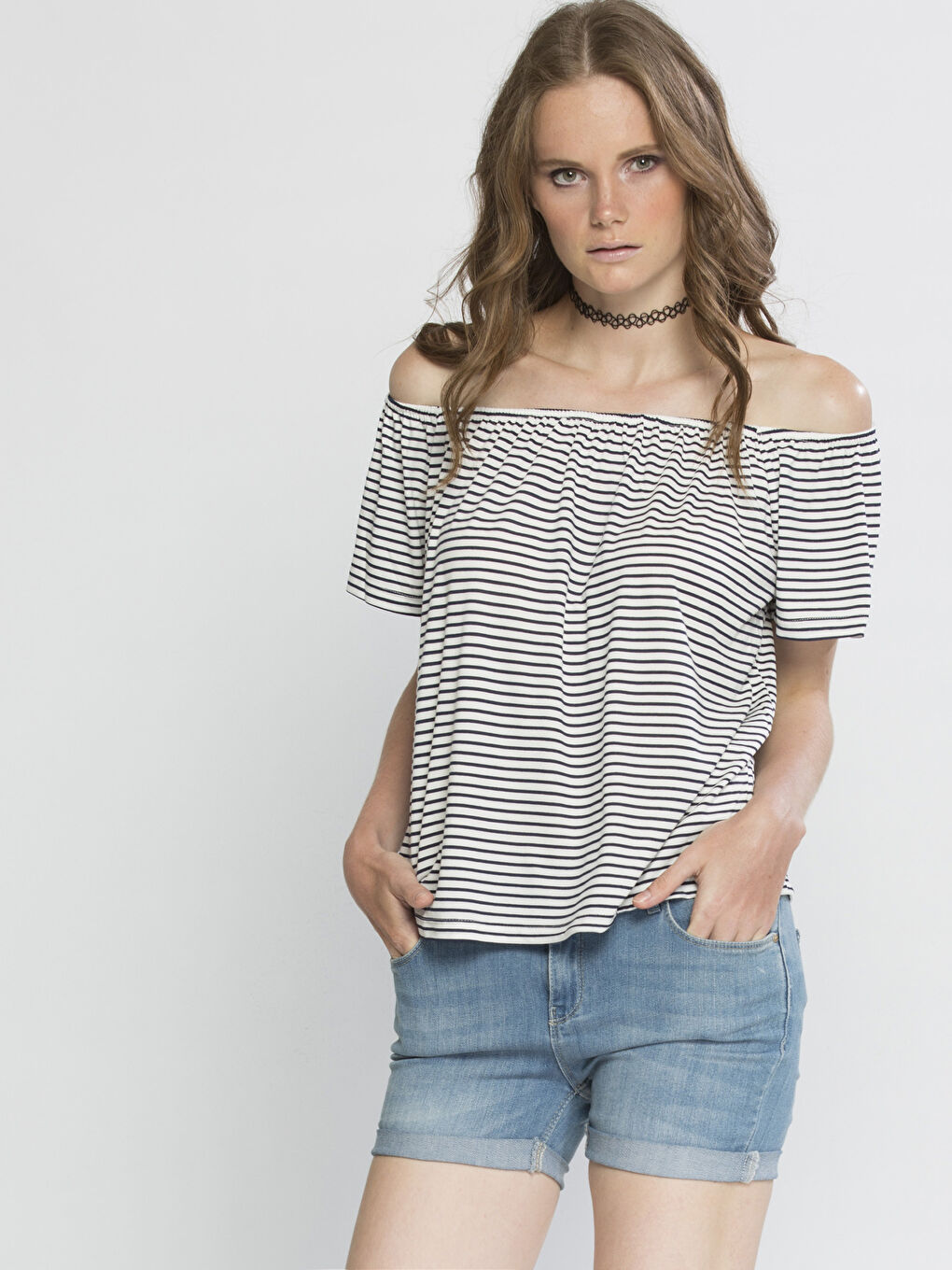 Beyaz-Açık Gri-Koyu Mavi Tişört