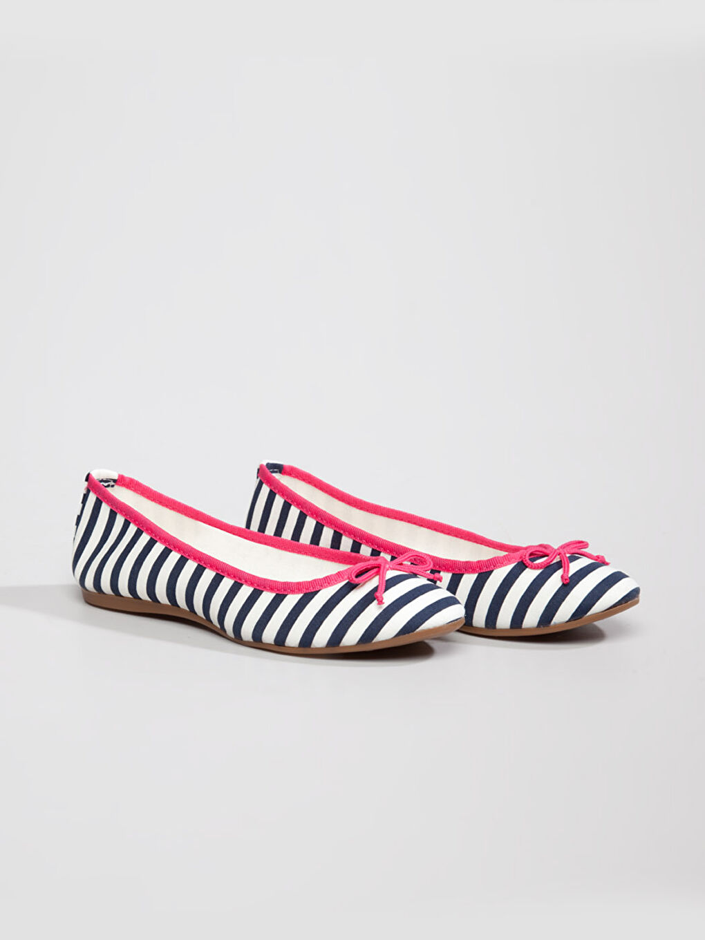 Beyaz-Açık Gri-Koyu Mavi Klasik Ayakkabı