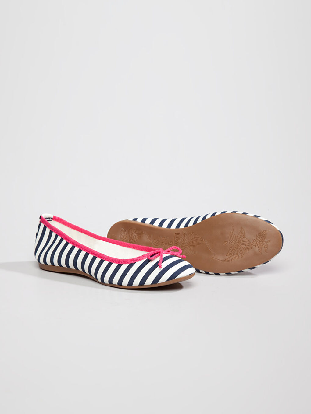 Beyaz-Açık Gri-Koyu Mavi Klasik Ayakkabı-1