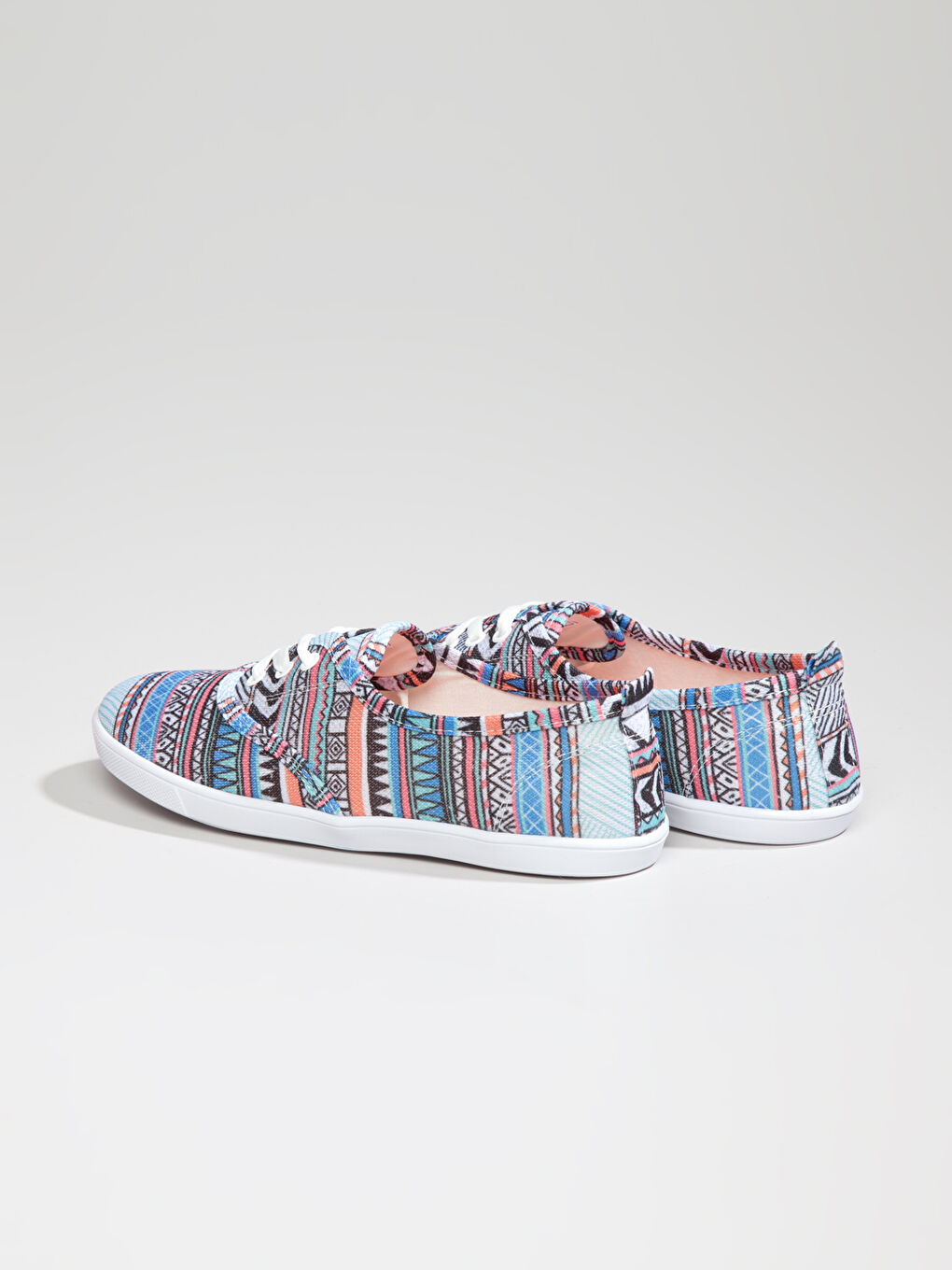 Karışık Renk İpliği Boyalı Sneaker-2